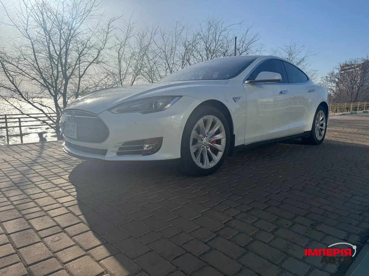 Tesla Model S - фото 7