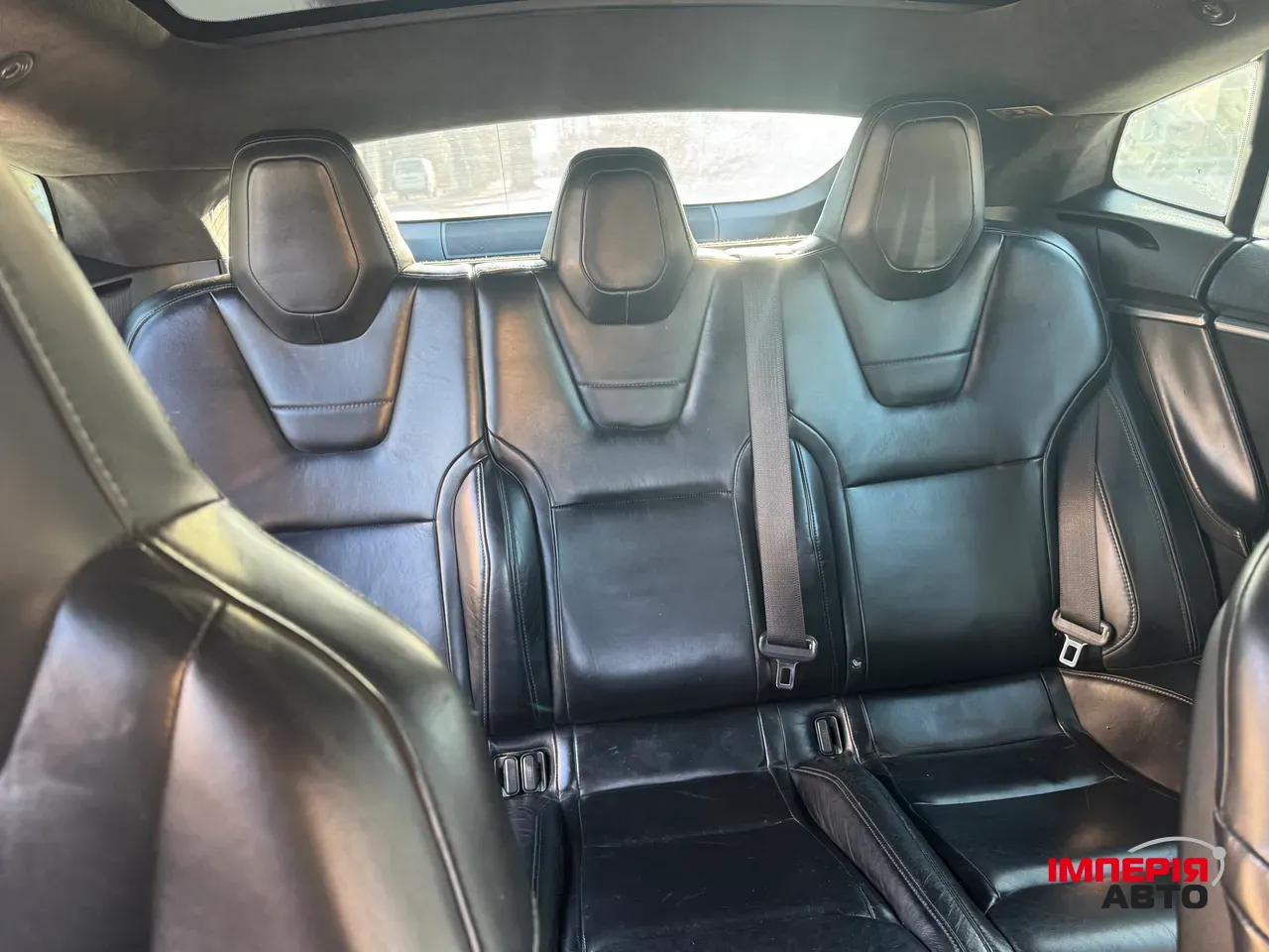 Tesla Model S - фото 9