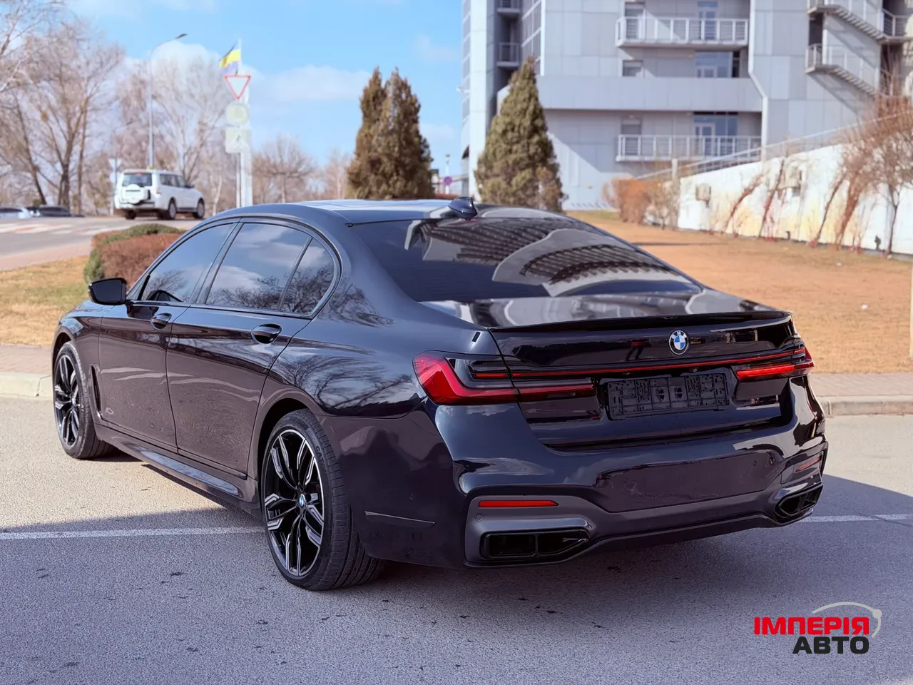 BMW 7 серії - фото 5