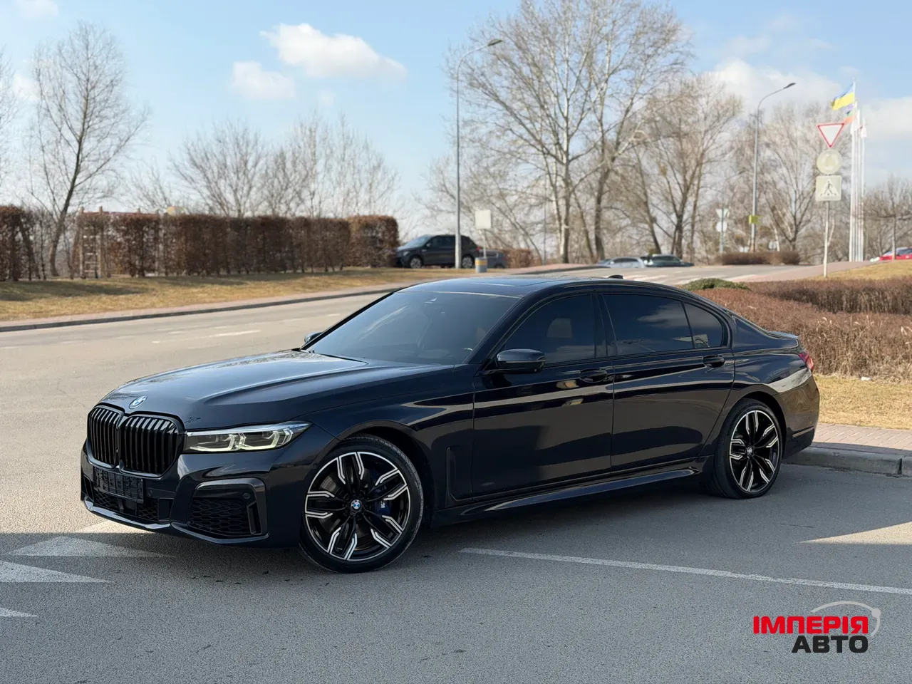 BMW 7 серії - фото 2