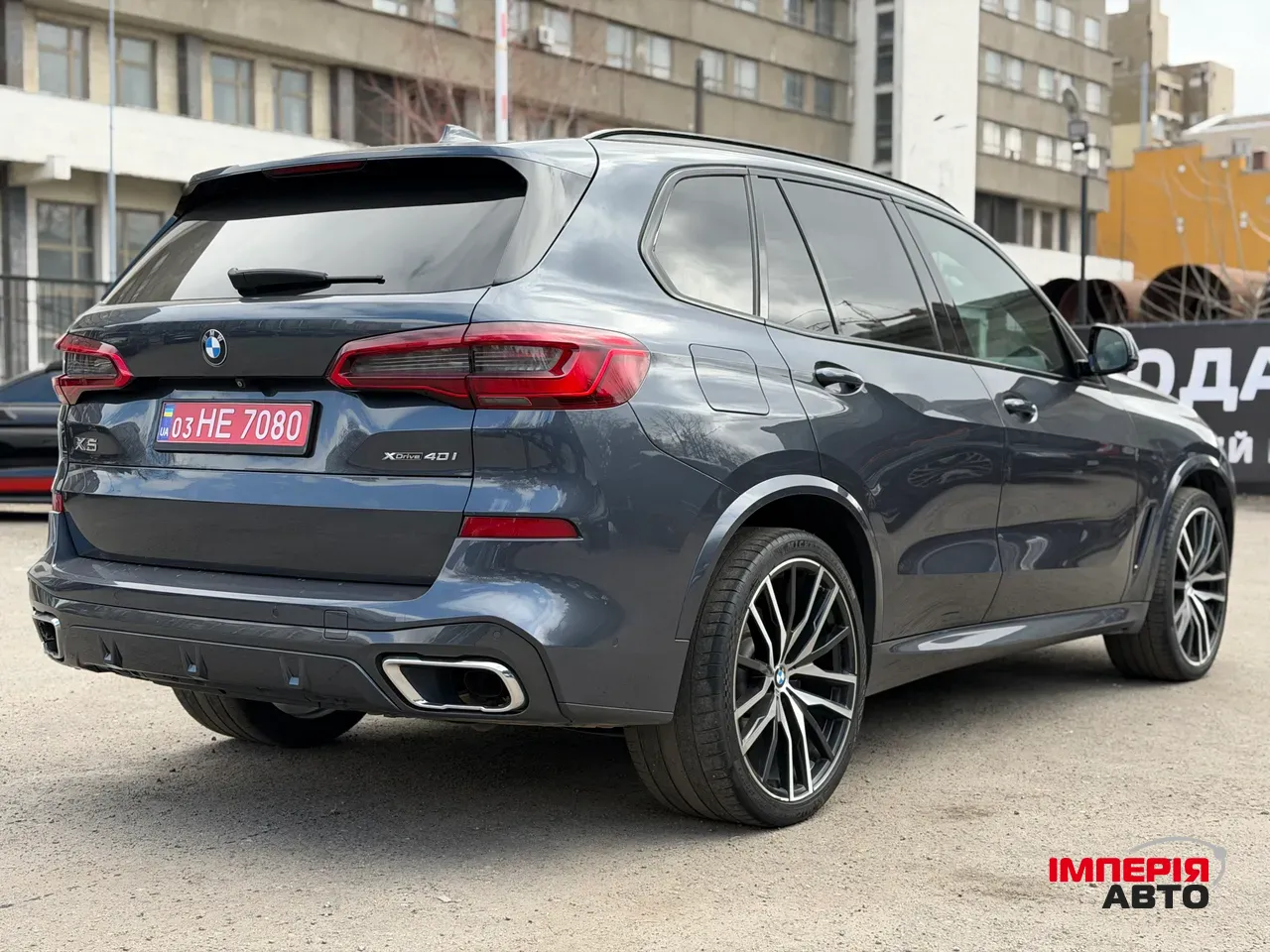 BMW X5 - фото 5