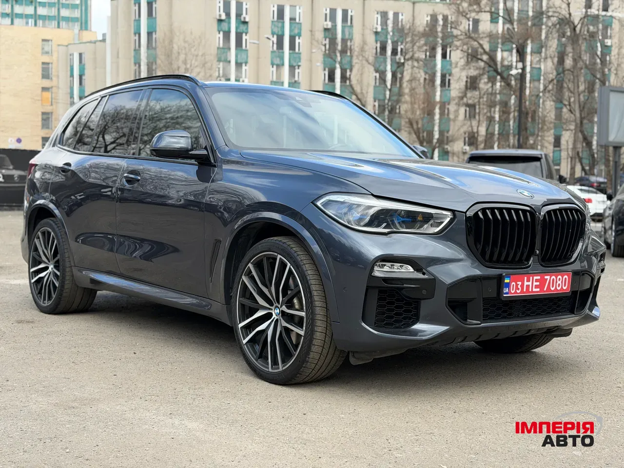 BMW X5 - фото 2