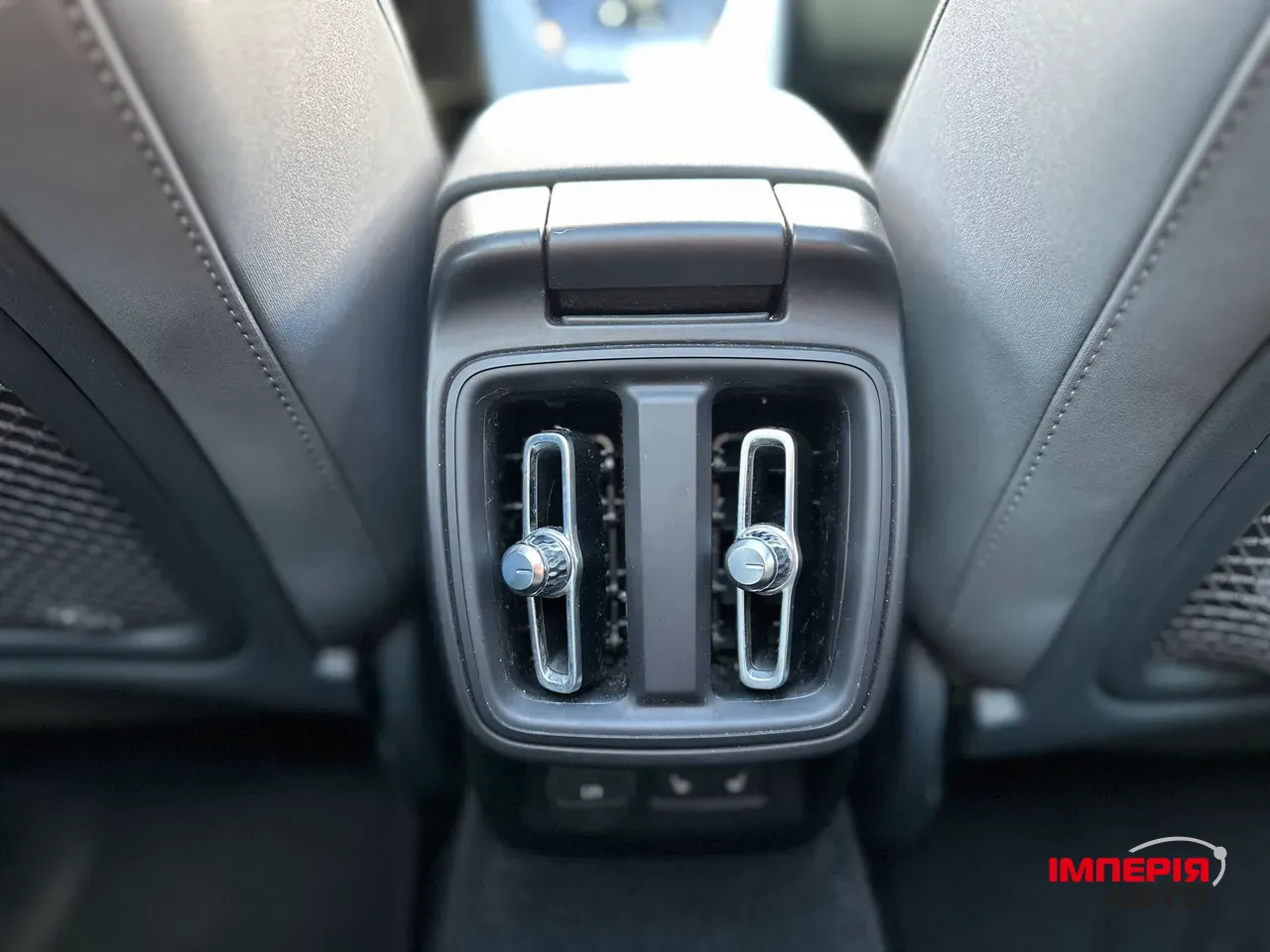 Polestar 2 - фото 38