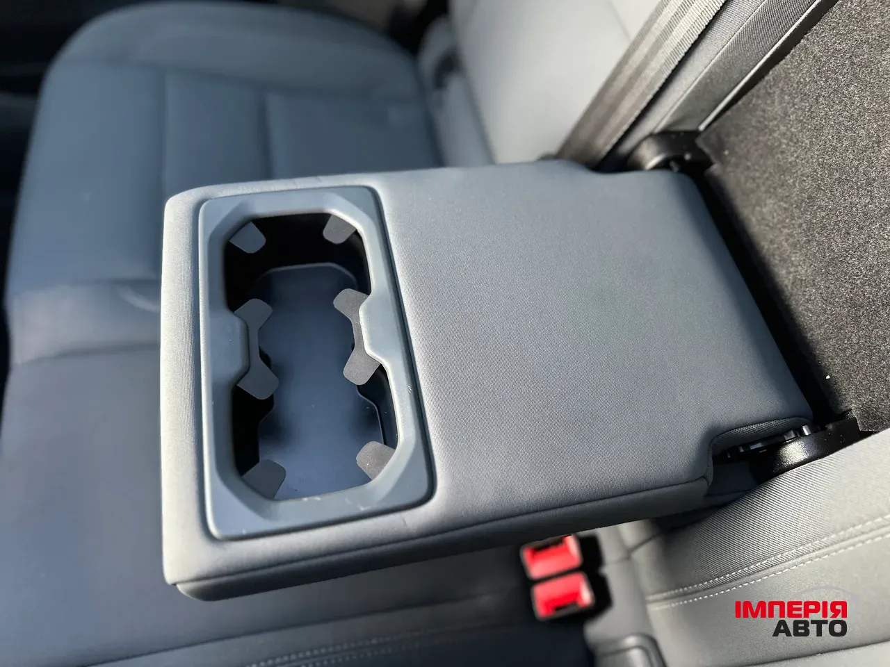 Polestar 2 - фото 37