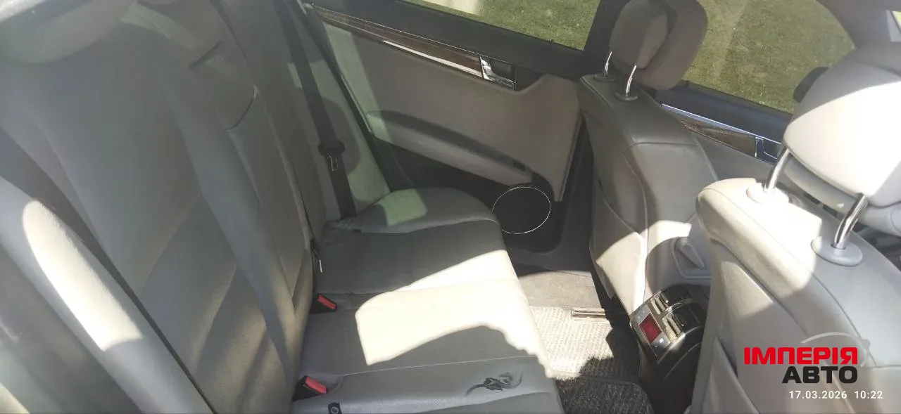 Mercedes-Benz C-Класс - фото 12