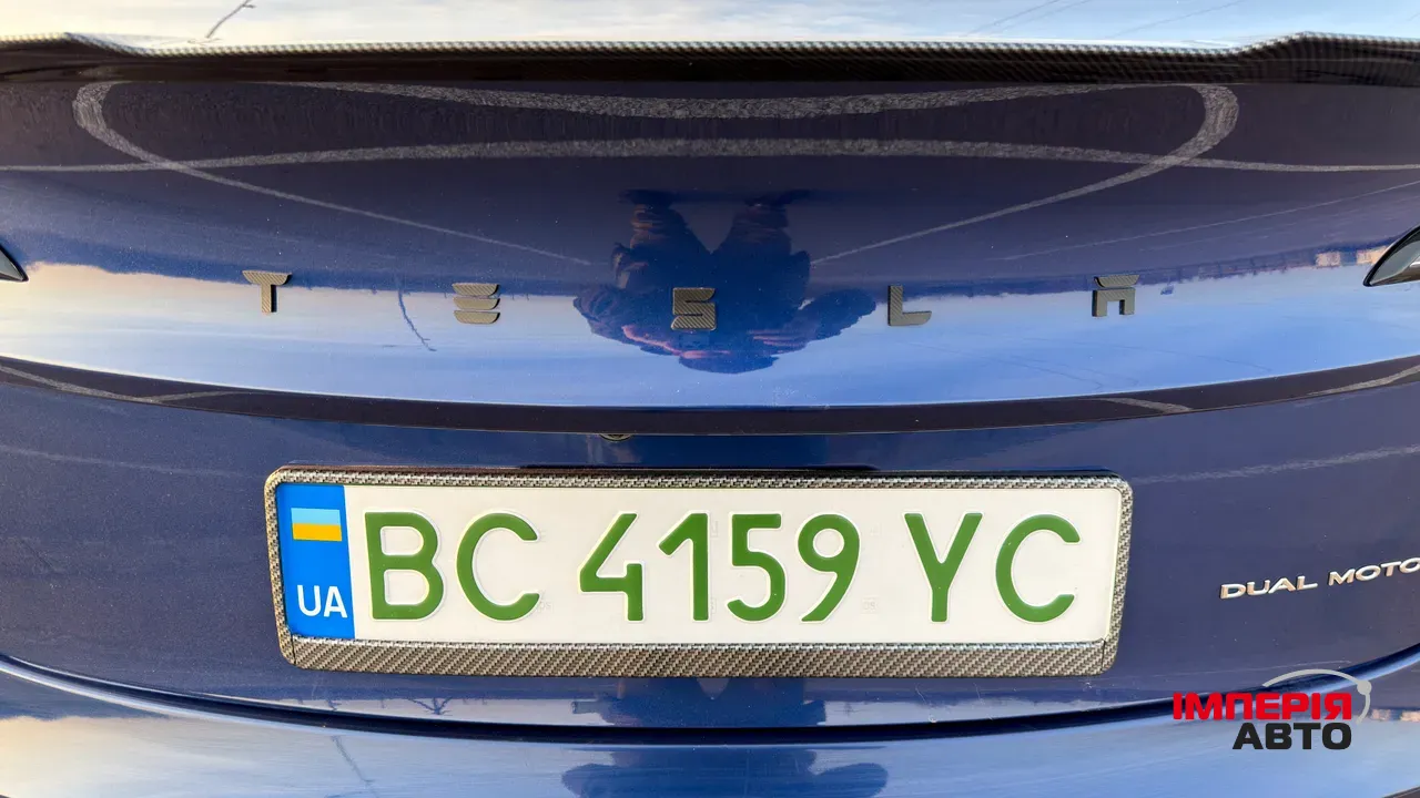 Tesla Model 3 - фото 10