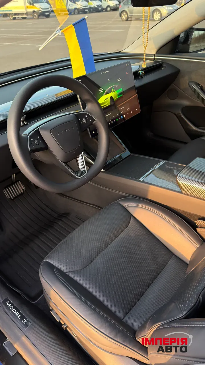 Tesla Model 3 - фото 17