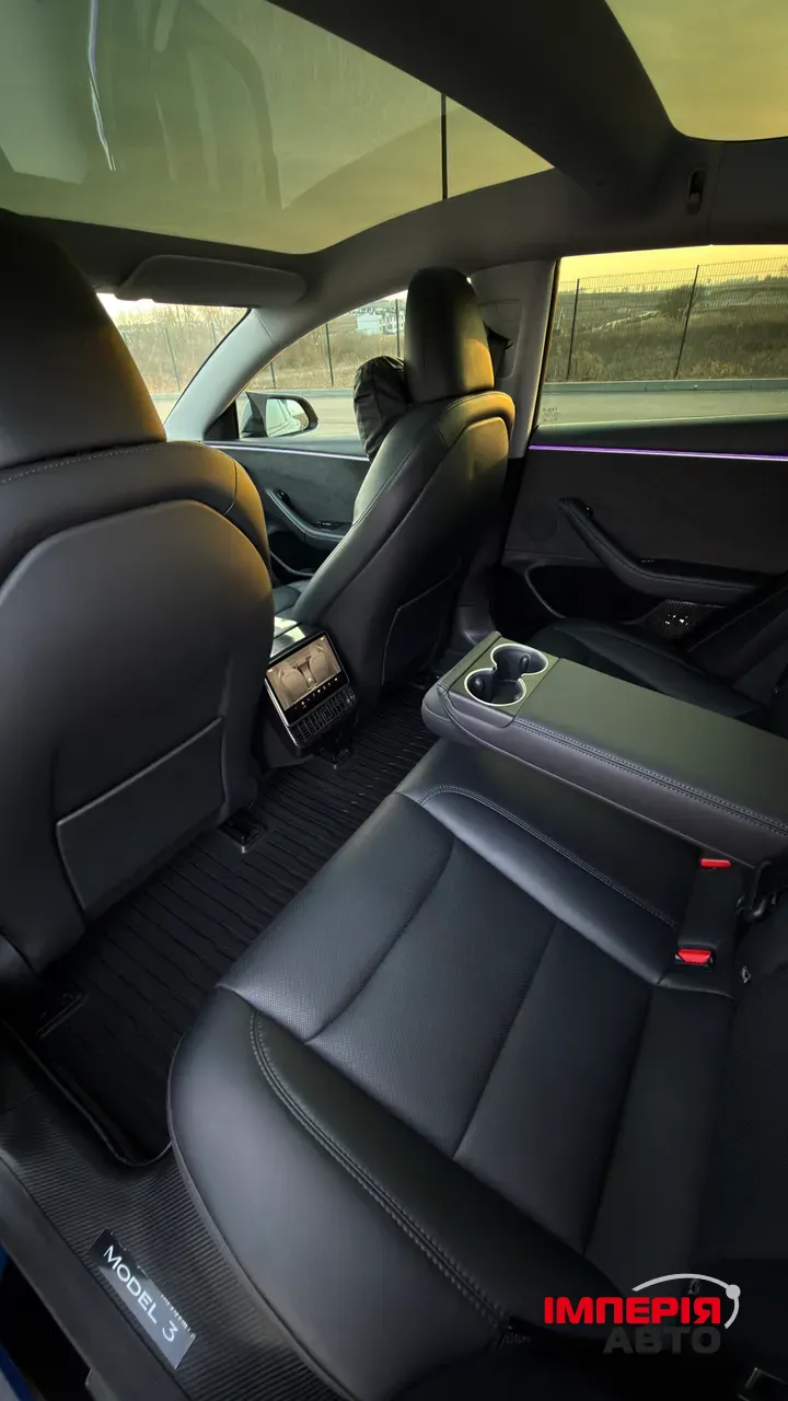 Tesla Model 3 - фото 24