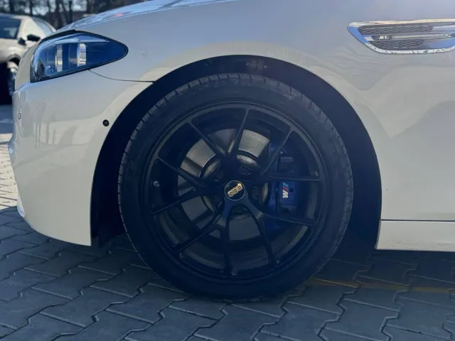 BMW 5 серії - фото 5