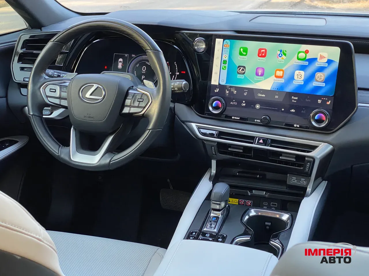 Lexus RX - фото 26