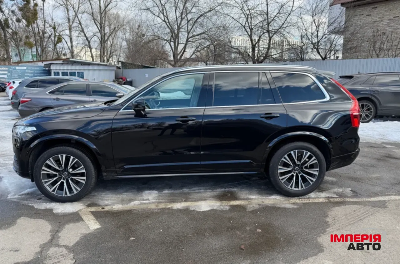 Volvo XC90 - фото 9