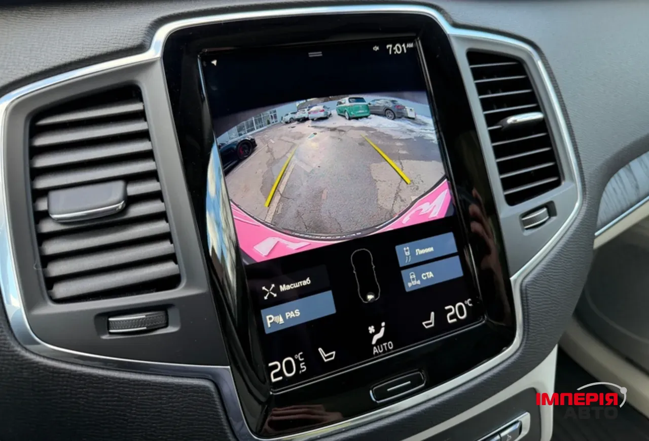 Volvo XC90 - фото 17