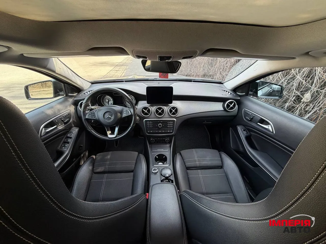 Mercedes-Benz GLA - фото 10