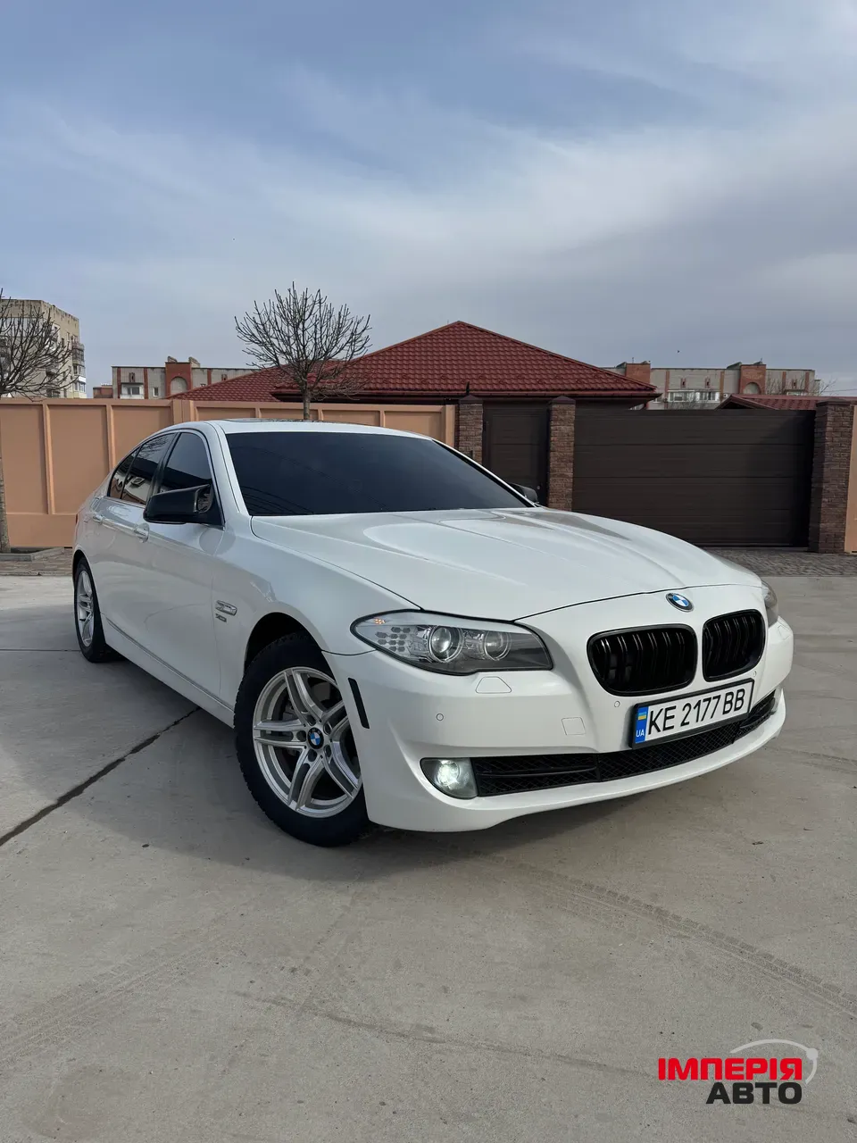 BMW 5 серії - фото 2