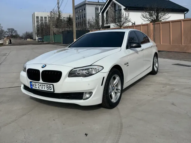 BMW 5 серії - фото 4
