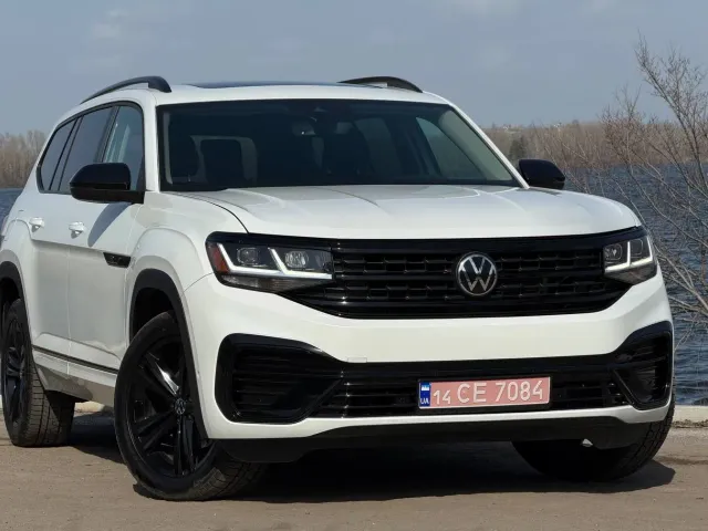 Volkswagen Atlas - фото 1