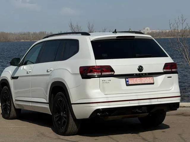 Volkswagen Atlas - фото 5