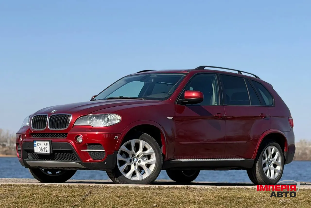 BMW X5 - фото 2