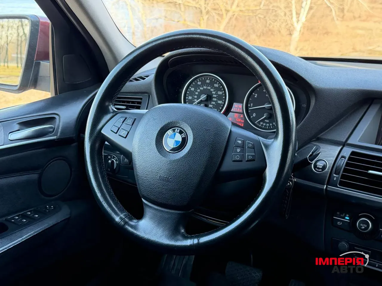 BMW X5 - фото 14