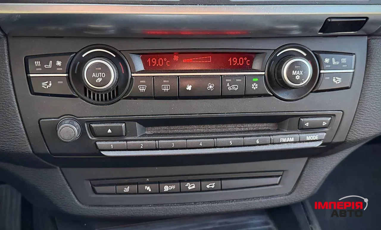 BMW X5 - фото 19