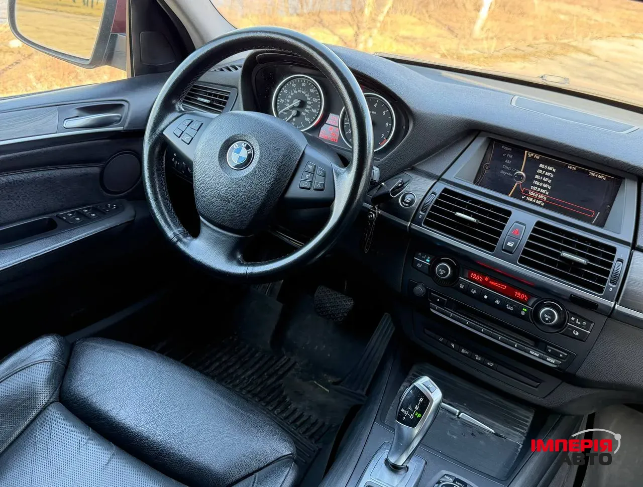 BMW X5 - фото 18