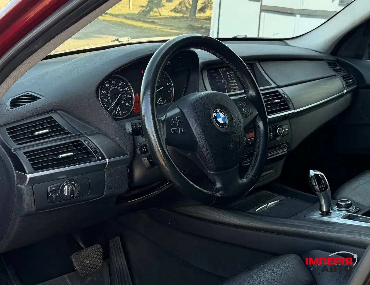 BMW X5 - фото 25