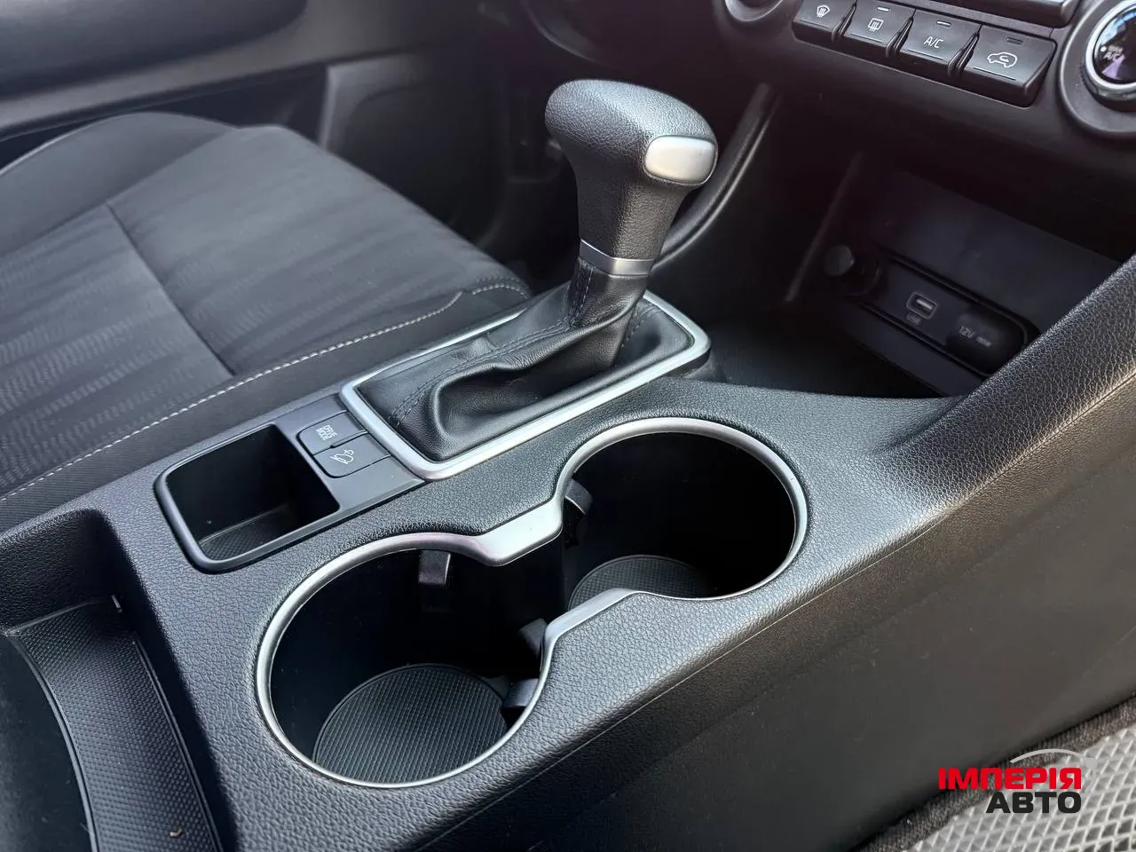 Kia Sportage - фото 17