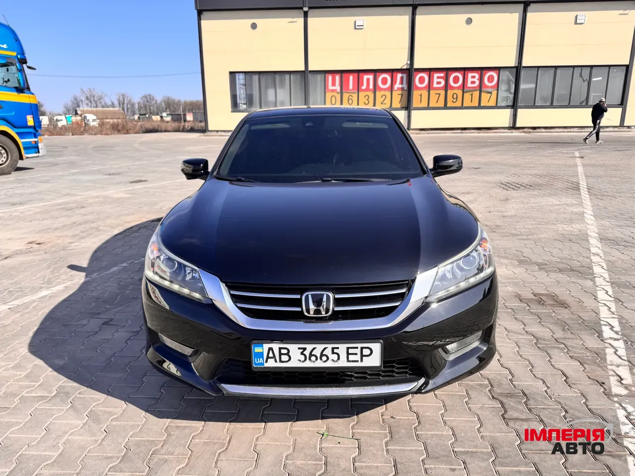 Honda Accord - фото 1