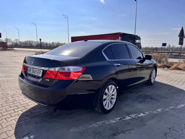 Honda Accord - фото 3