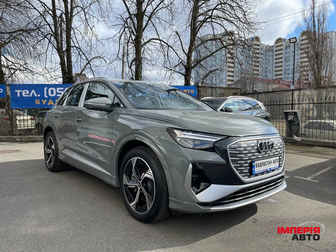 Audi Q4 e-tron - фото 2