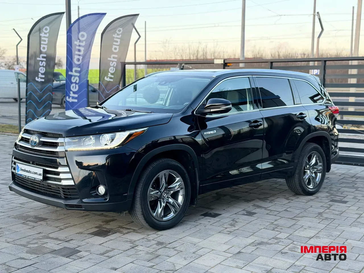 Toyota Highlander - фото 6