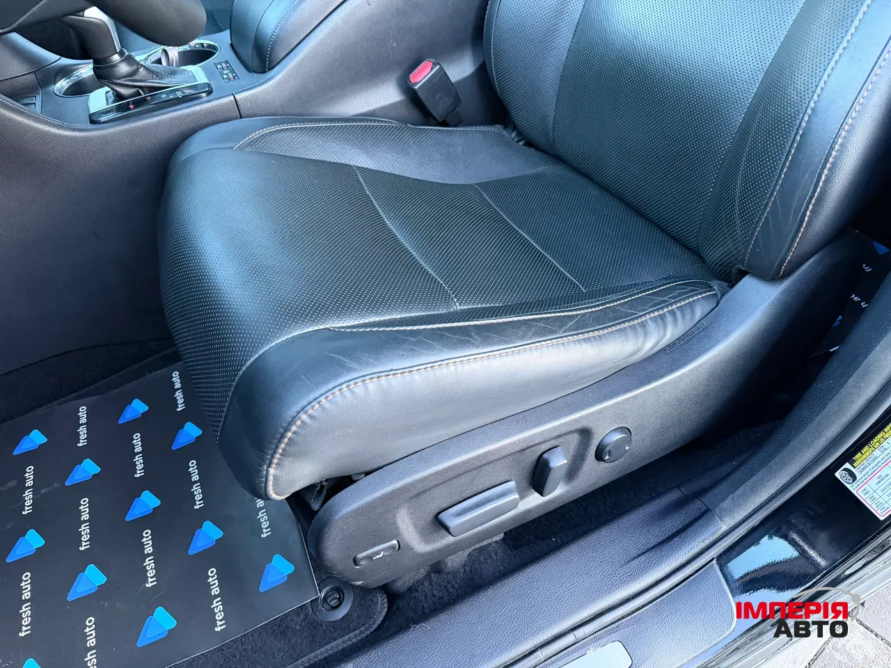 Toyota Highlander - фото 16