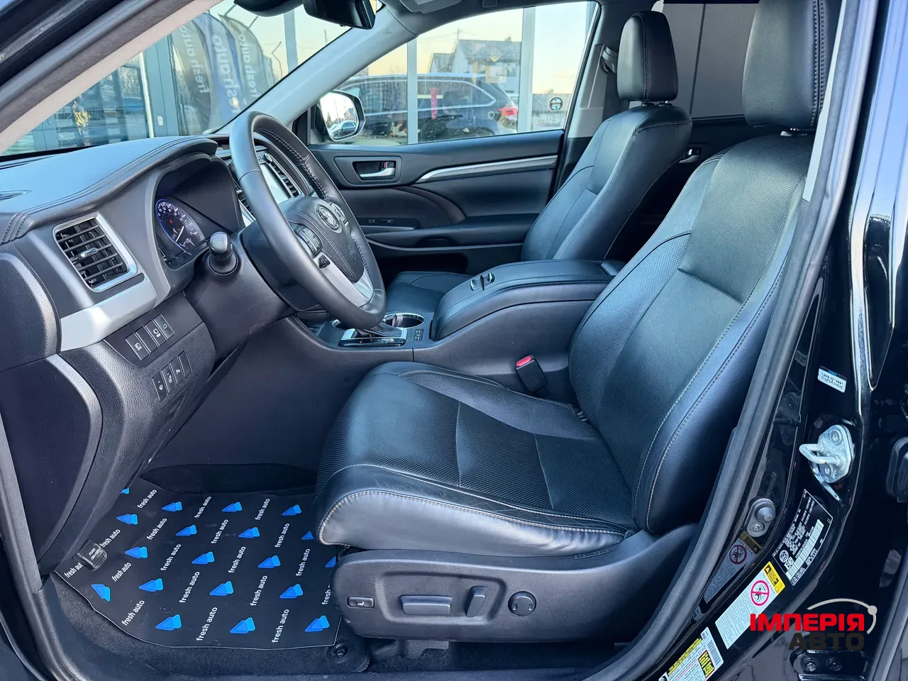 Toyota Highlander - фото 15