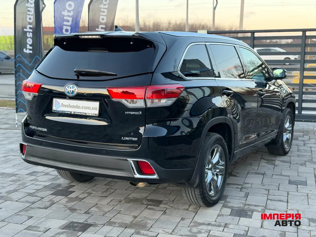 Toyota Highlander - фото 9