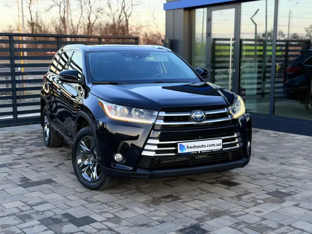 Toyota Highlander - фото 5