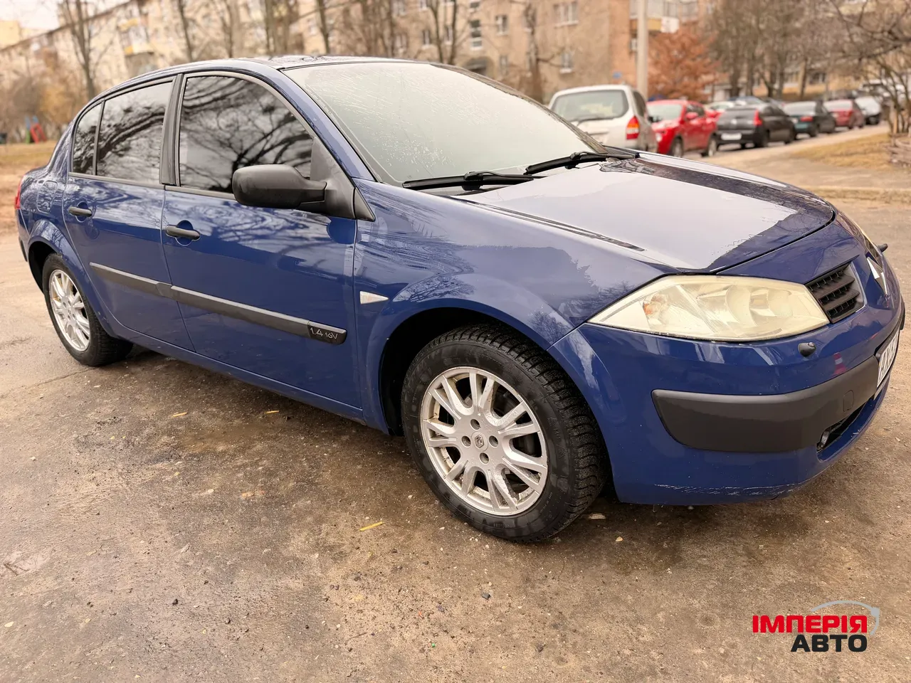 Renault Megane - фото 2