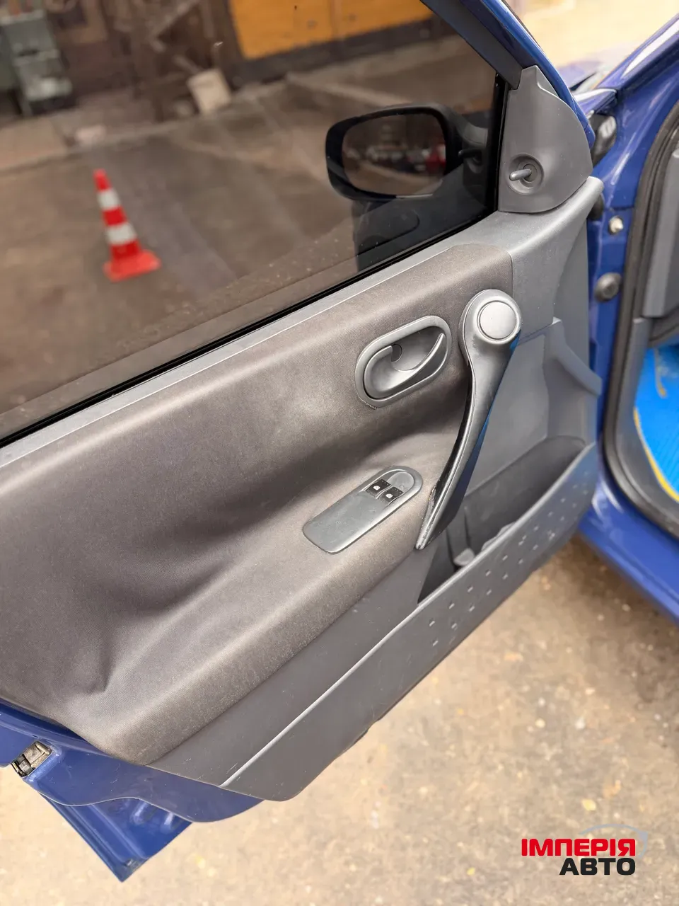 Renault Megane - фото 8