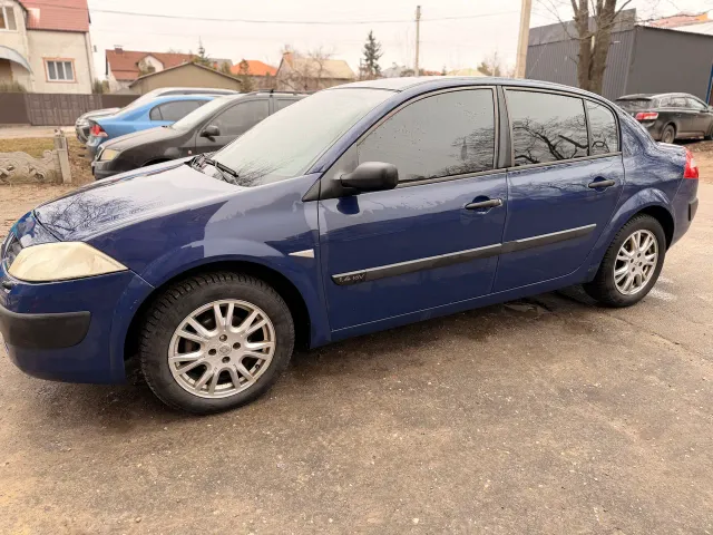Renault Megane - фото 4