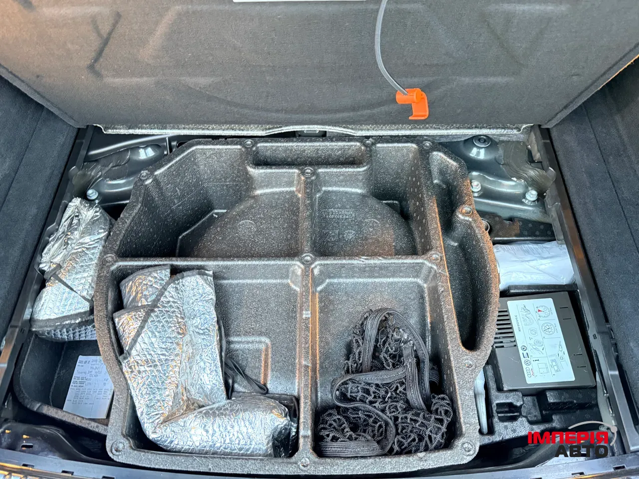 Volkswagen Touareg - фото 26