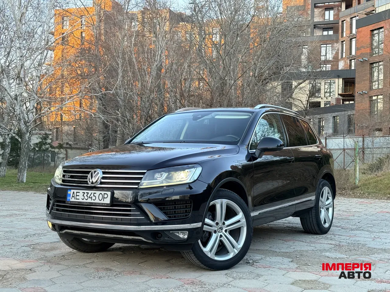 Volkswagen Touareg - фото 3
