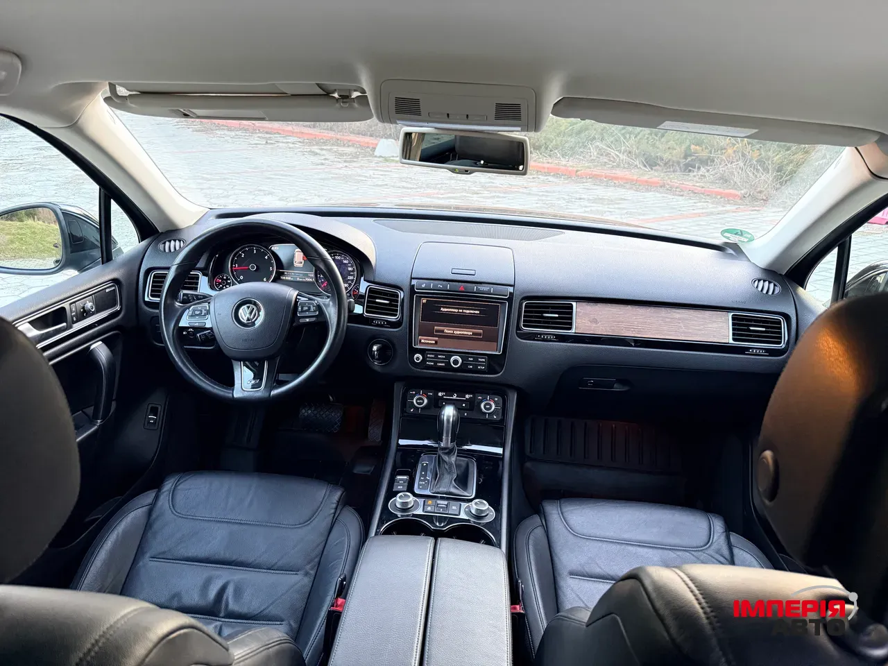 Volkswagen Touareg - фото 25