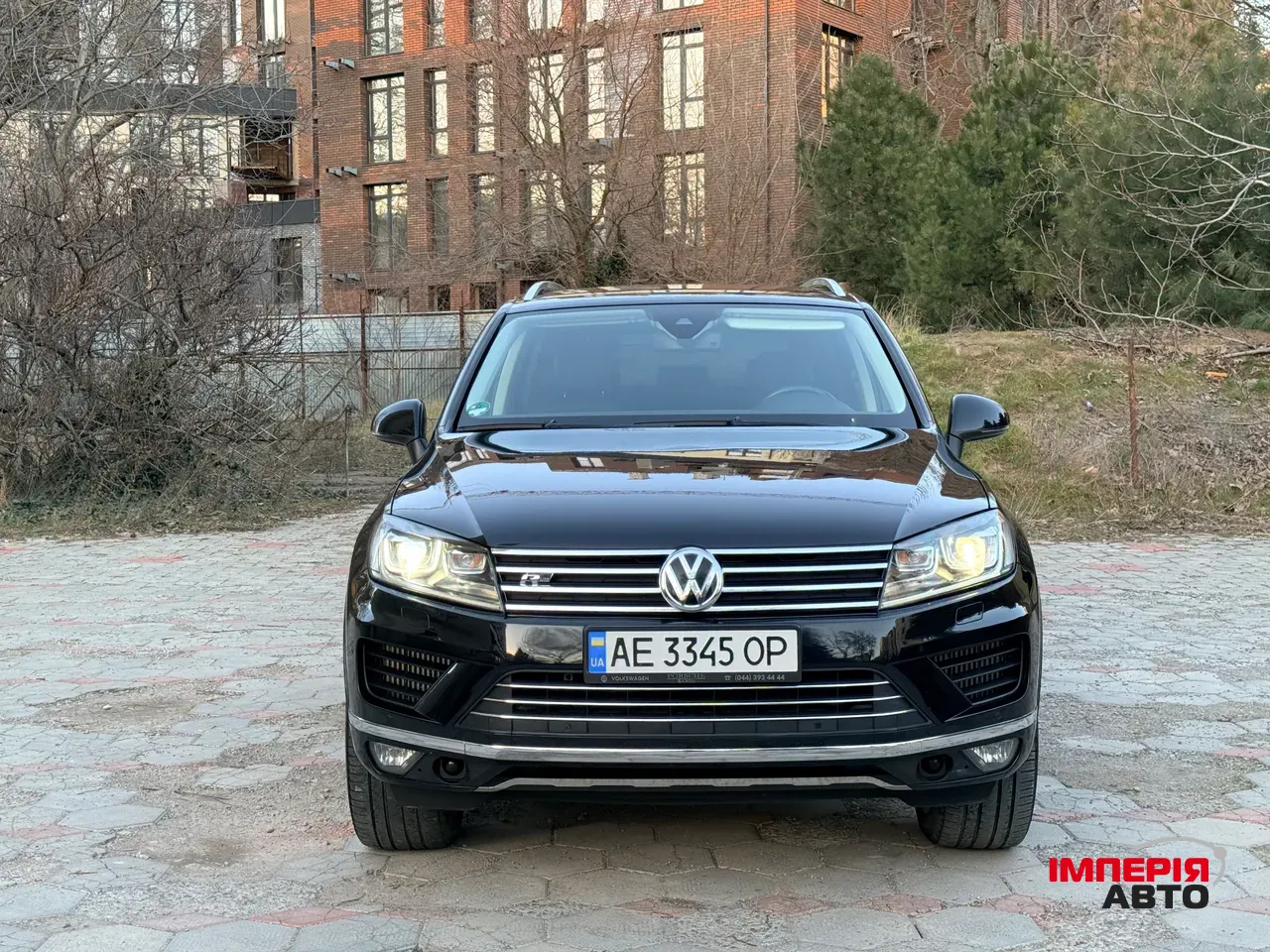Volkswagen Touareg - фото 13