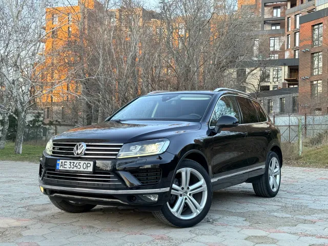 Volkswagen Touareg - фото 3