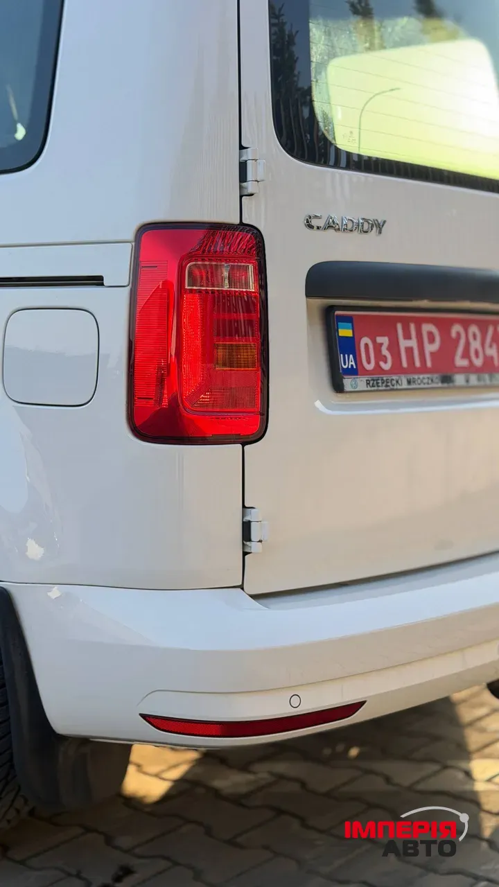 Volkswagen Caddy - фото 6