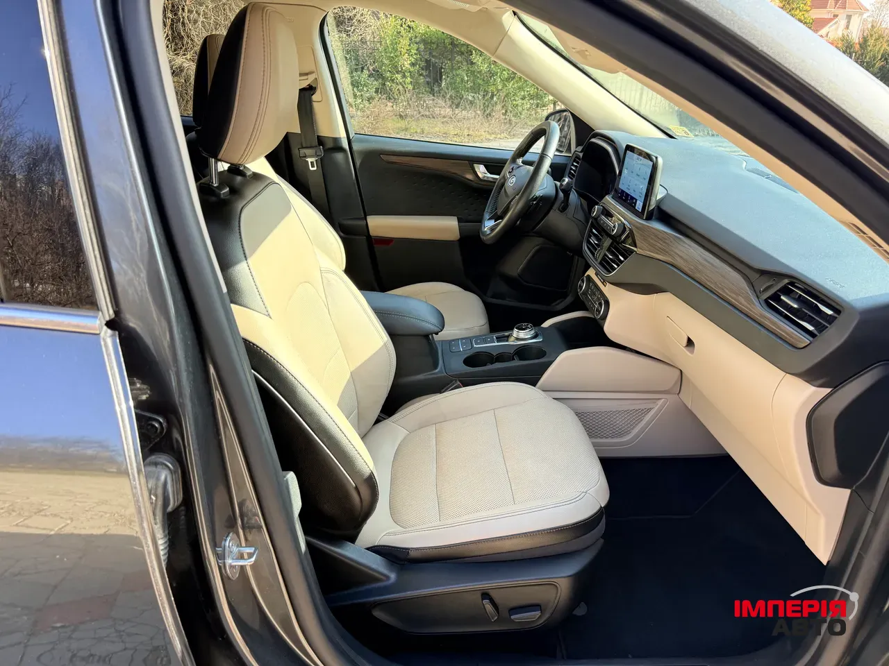 Ford Escape - фото 28