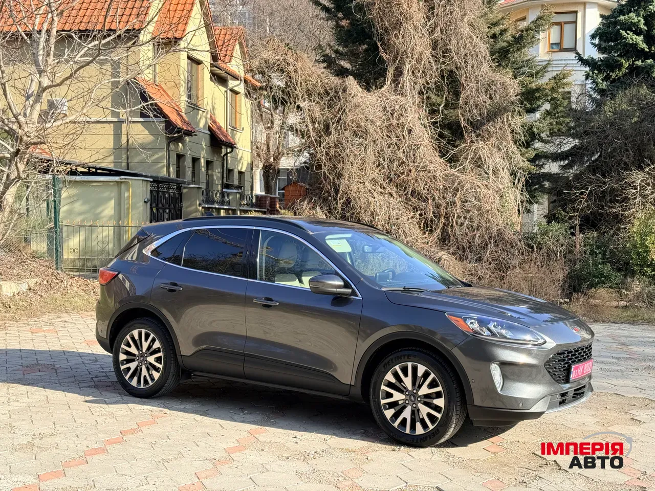 Ford Escape - фото 12