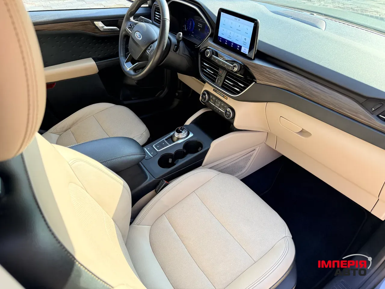 Ford Escape - фото 26