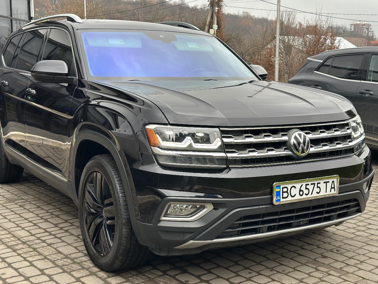 Volkswagen Atlas - фото 1