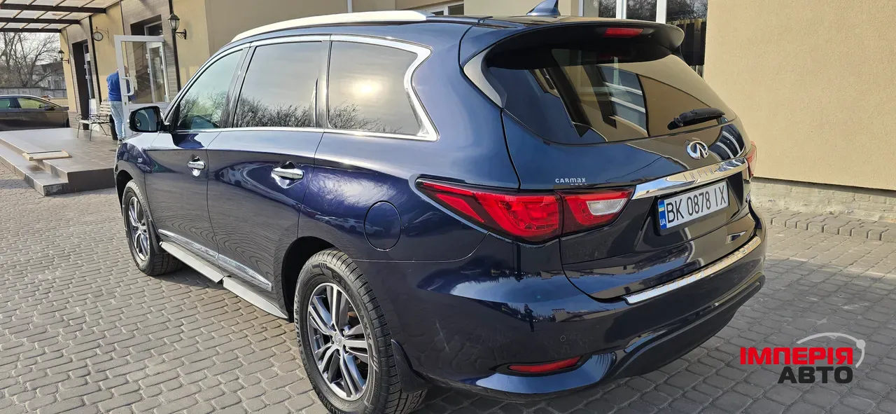 Infiniti QX60 - фото 5