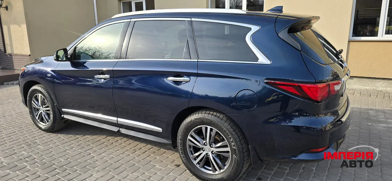 Infiniti QX60 - фото 4
